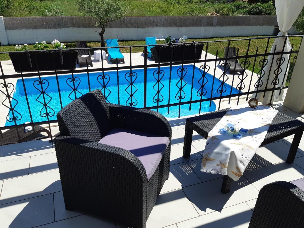 Villa La Felice Πόρετς Εξωτερικό φωτογραφία
