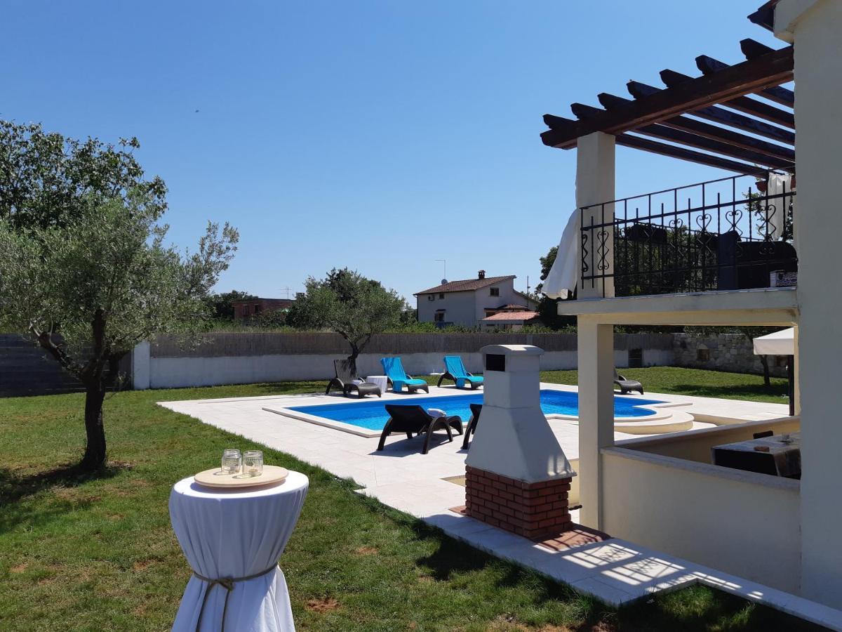 Villa La Felice Πόρετς Εξωτερικό φωτογραφία